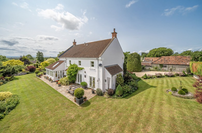 Click the photo for more details of Stone Allerton, Axbridge, Somerset