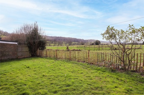 Click the photo for more details of Park Farm Close, Etchingham, East Sussex