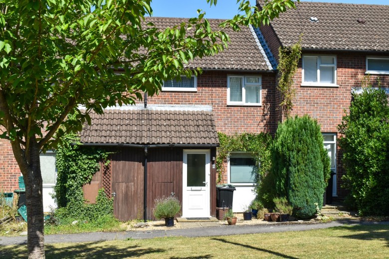 Click the photo for more details of Bankview, Lymington, SO41