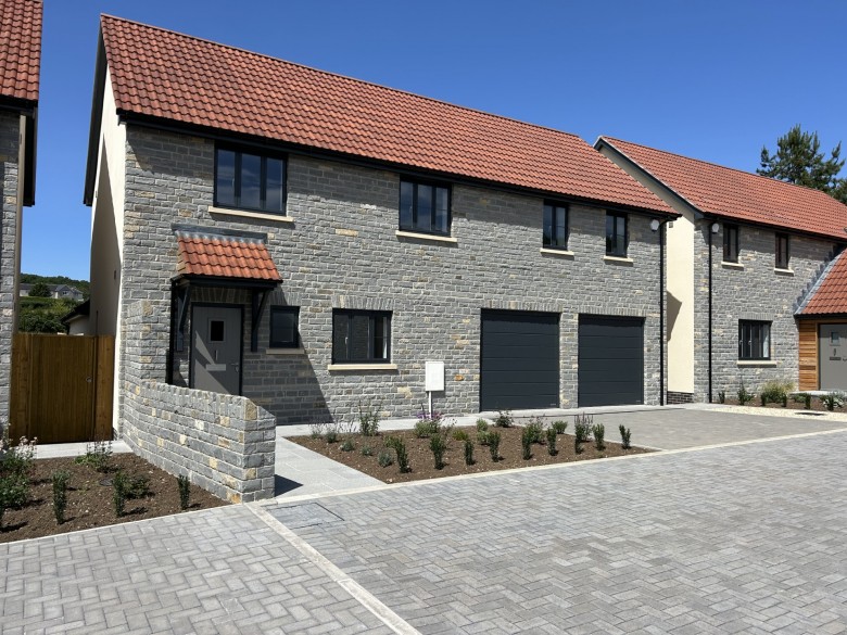 Click the photo for more details of Berhill, Ashcott, Somerset