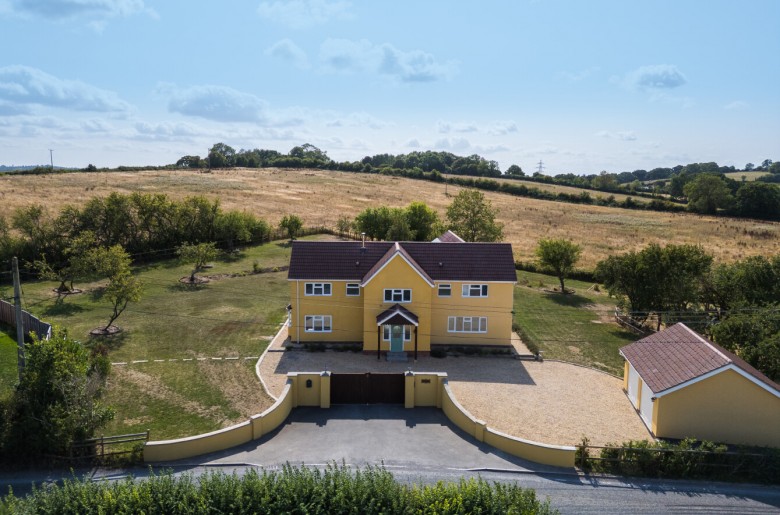 Click the photo for more details of Berhill, Ashcott, Somerset