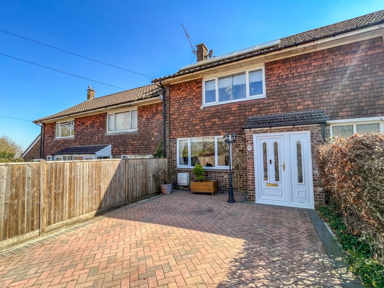 Click the photo for more details of Broad Oak, Rye, East Sussex