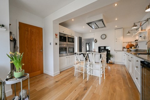 Click the photo for more details of New Road, Mockbeggar, Ringwood, BH24