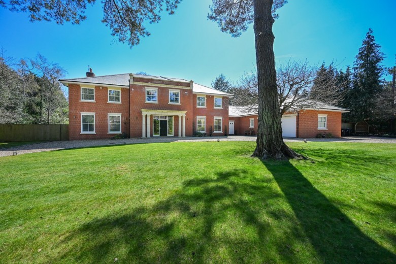 Click the photo for more details of Avon Castle Drive, Ringwood, BH24
