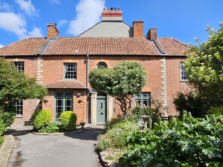 View Full Details for Lambrook Street, Glastonbury, Somerset
