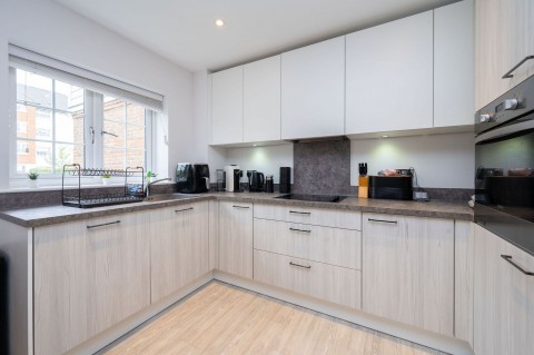 Click the photo for more details of Arundale Walk, Horsham, RH12