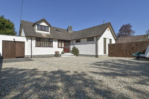 Click the photo for more details of Slade Lane, Lympsham, Weston-Super-Mare, Somerset