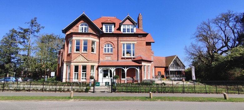Click the photo for more details of The Rise, Brockenhurst, SO42
