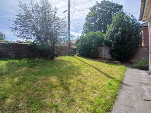 Click the photo for more details of Paul Street, Shepton Mallet, Somerset