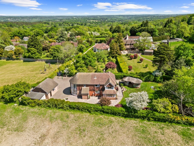 Click the photo for more details of Hastings Road, Battle, East Sussex