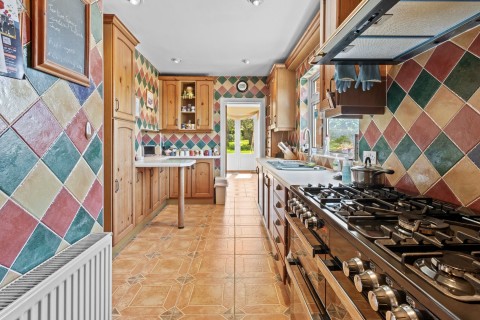 Click the photo for more details of Hastings Road, Battle, East Sussex