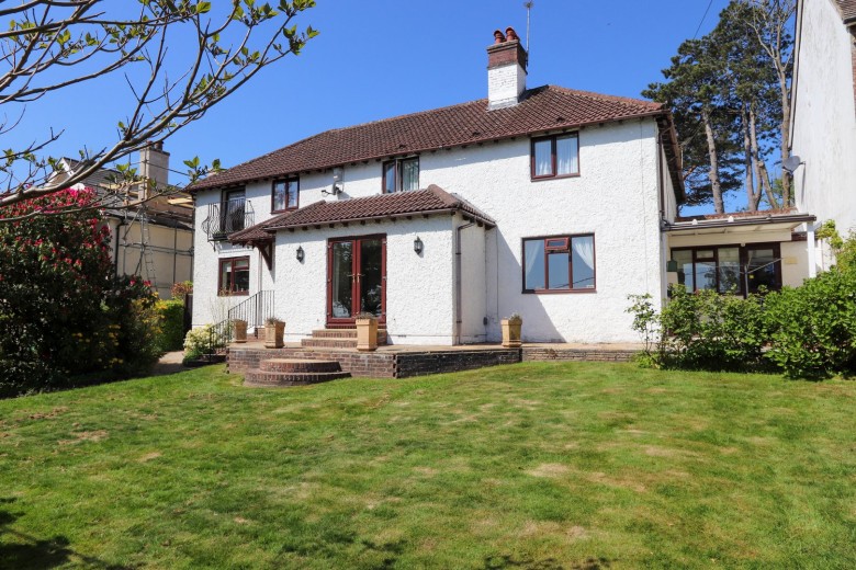Click the photo for more details of Caldbec Hill, Battle, East Sussex