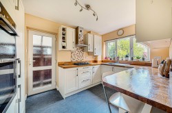 Images for Wide Lane Close, Brockenhurst, SO42