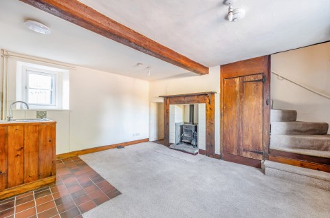 Click the photo for more details of Sutton Veny, Wiltshire