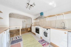 Images for Bove Town, Glastonbury, Somerset