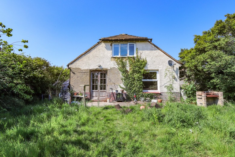 Click the photo for more details of Eversley Road, St Leonards-on-Sea, East Sussex