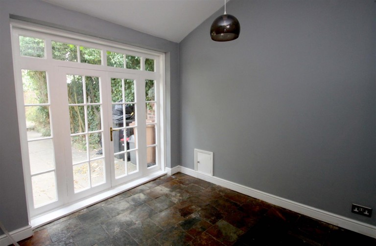 Images for Shirburn Street, WATLINGTON