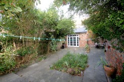 Images for Shirburn Street, WATLINGTON