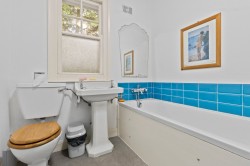 Images for Punnetts Town, Heathfield, East Sussex