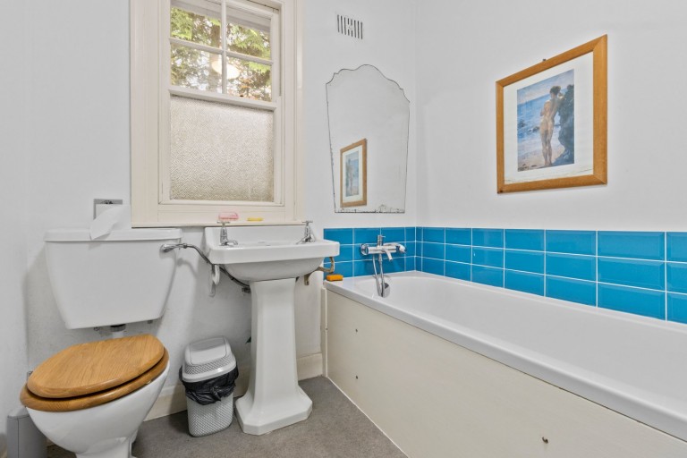 Images for Punnetts Town, Heathfield, East Sussex
