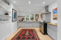 Images for Punnetts Town, Heathfield, East Sussex