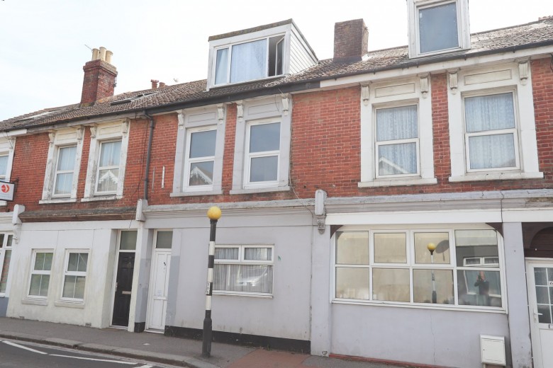 Click the photo for more details of Sedlescombe Road North, St Leonards-on-Sea, East Sussex