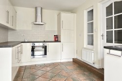 Images for Bove Town, Glastonbury, Somerset