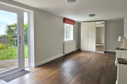 Images for Bove Town, Glastonbury, Somerset