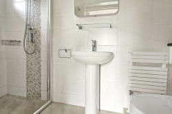 Images for Bove Town, Glastonbury, Somerset