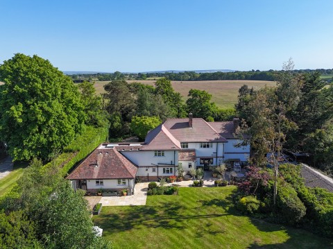Click the photo for more details of Sway Road, Pennington, Lymington, SO41