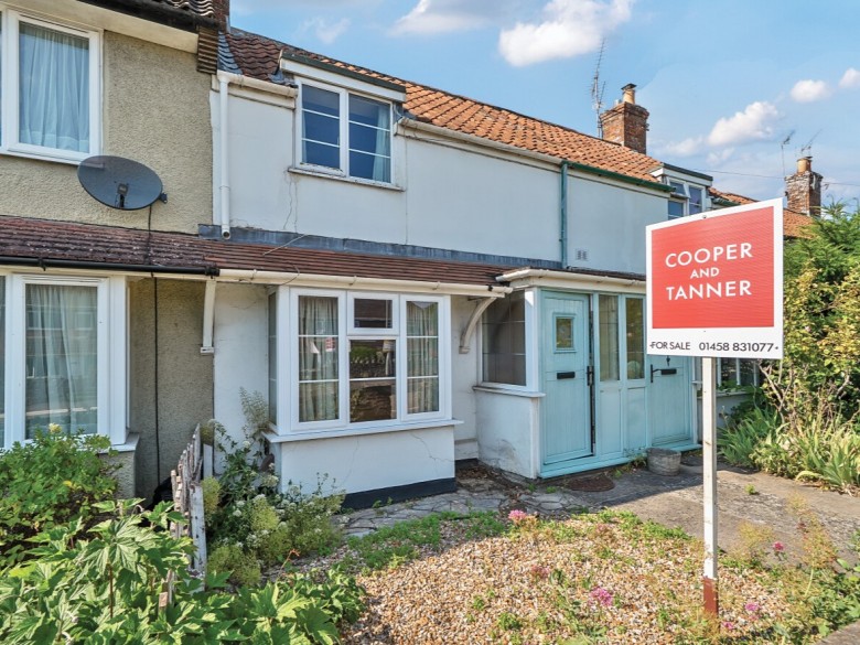 Click the photo for more details of Bere Lane, Glastonbury, Somerset