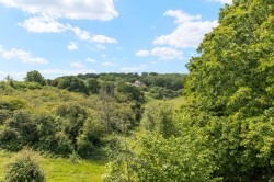 Images for Cripps Corner Road, Staplecross, East Sussex
