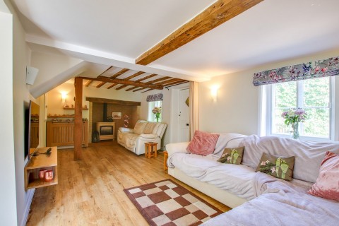 Click the photo for more details of Durnstown, Sway, Lymington, SO41