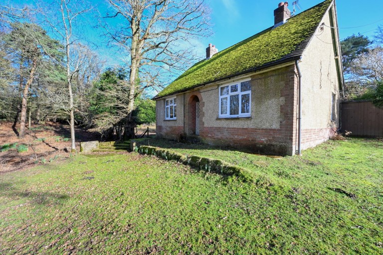 Images for Furze Hill, Fordingbridge, SP6