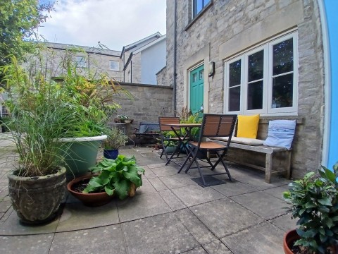 Click the photo for more details of West End Court, Shepton Mallet, Somerset