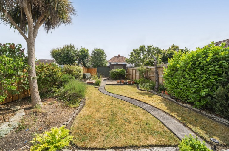 Images for Green Lane Avenue, Street, Somerset