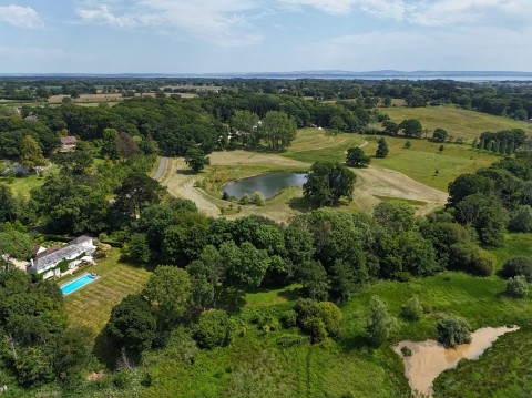 Click the photo for more details of Pilley Hill, Boldre, Lymington, SO41