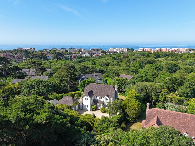 Click the photo for more details of Blackbush Road, Milford on Sea, Lymington, SO41