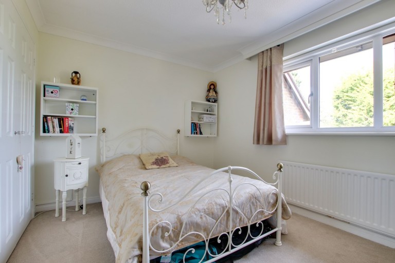 Images for Woodley Gardens, Lymington, SO41