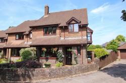 Images for Woodley Gardens, Lymington, SO41