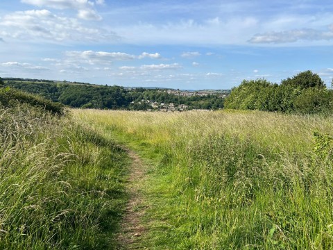 Click the photo for more details of Horsley, Stroud, Gloucestershire