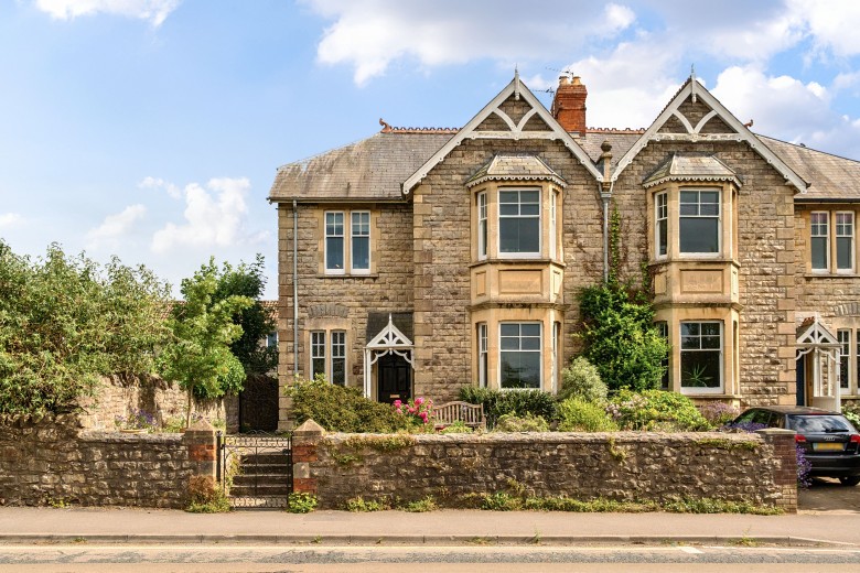 Click the photo for more details of Glastonbury Road, Wells, Somerset