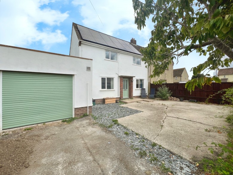 Click the photo for more details of Woods Road, Street, Somerset