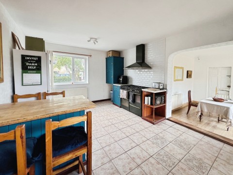 Click the photo for more details of Woods Road, Street, Somerset