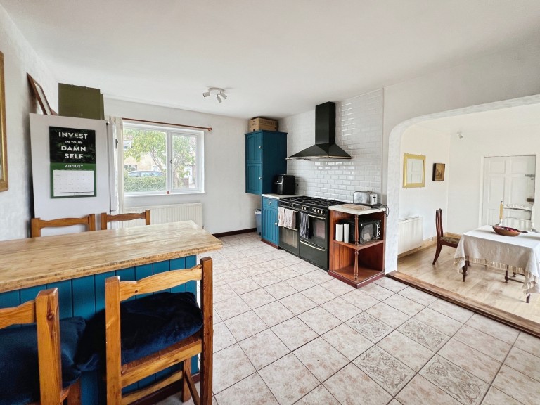 Images for Woods Road, Street, Somerset