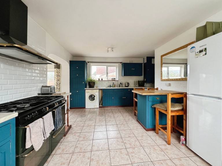 Images for Woods Road, Street, Somerset