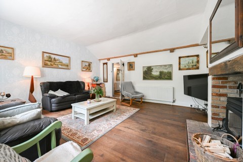 Click the photo for more details of Ibsley, Ringwood, BH24