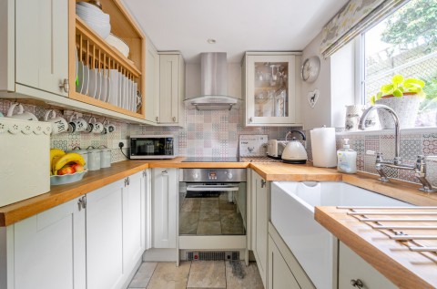 Click the photo for more details of Bishopstrow, Warminster, Wiltshire