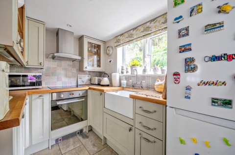 Click the photo for more details of Bishopstrow, Warminster, Wiltshire
