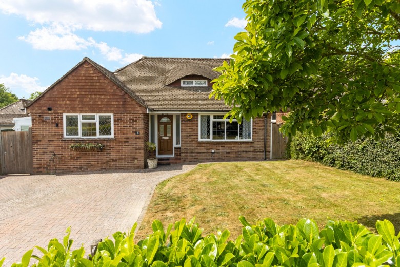 Click the photo for more details of Sedlescombe, Battle, East Sussex